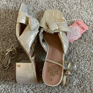 Gold Klara Ankle Wrap Sandal Block Heel ⭐️✨